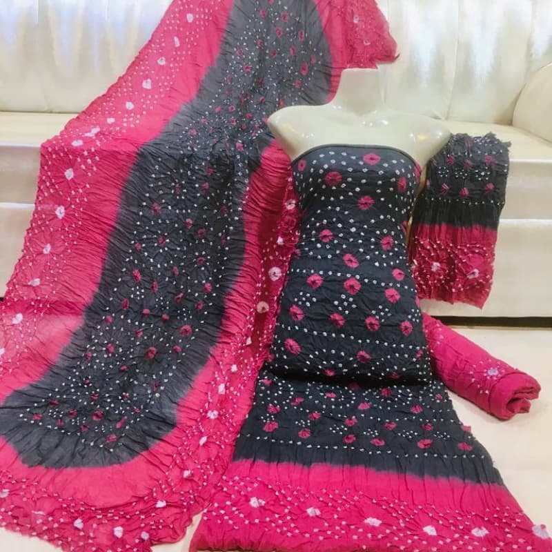 3 pc Beautiful Chunri suit for women's