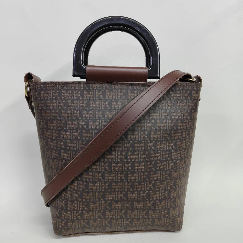 Women hand and shoulder Bag